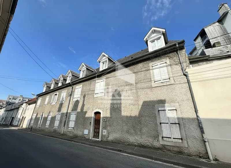 Immeuble à vendre à Tarbes - 9 lots, 16 pièces, 11 chambres - Photo 1