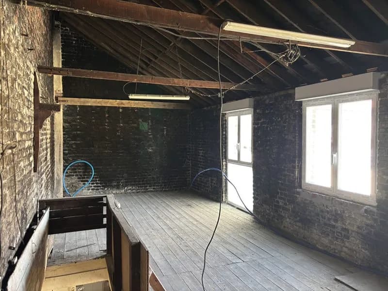 Immeuble à rénover en vente à Tourcoing - Photo 1