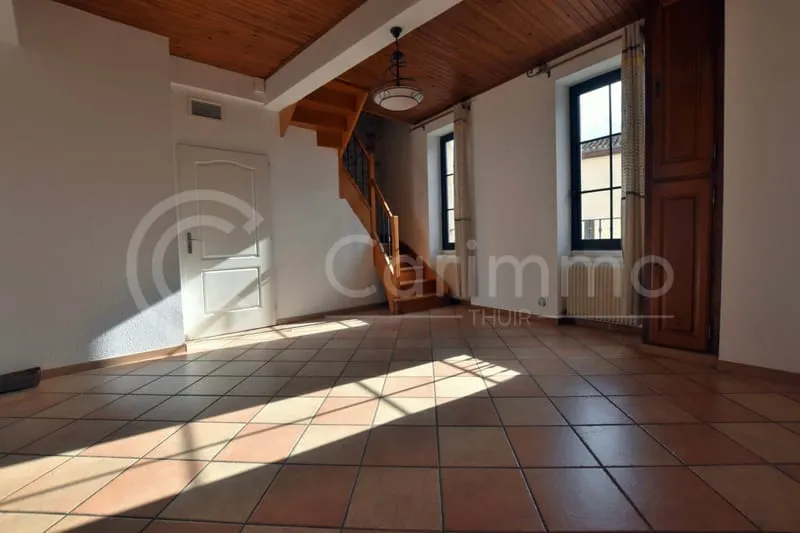 APPARTEMENT T4 + LOCAL COMMERCIAL + GARAGE - Photo 1
