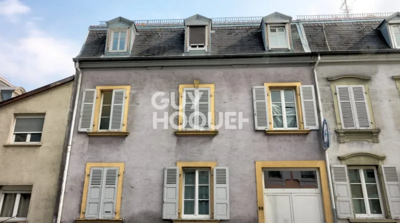 Immeuble - Photo 1