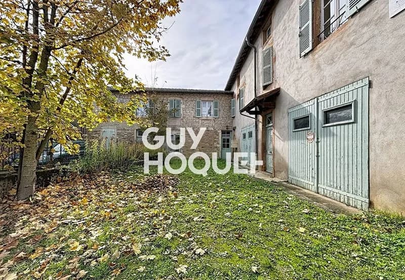Immeuble 3 Appartements à rénover avec garages et Grenier aménageable - 71260 AZÉ - Photo 1