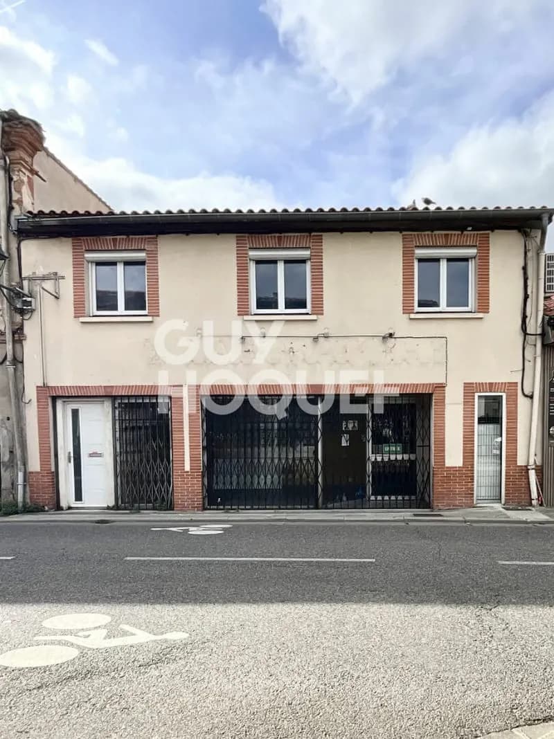 Immeuble de 150 m2 avec local commercial et appartement 85 m2 - Photo 1