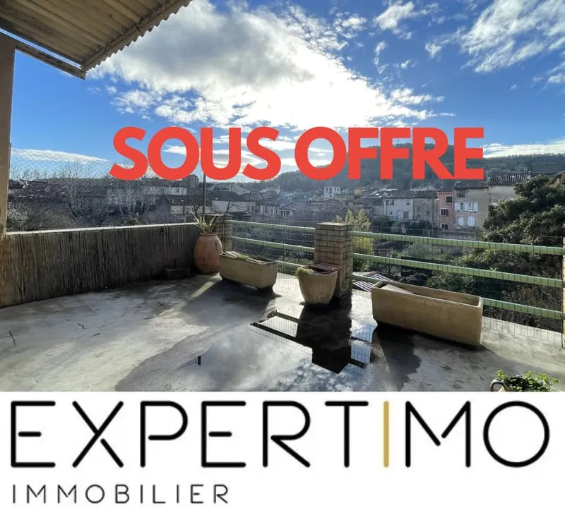 IMMEUBLE DE 5 APPARTEMENTS, JARDIN TERRASSE ET GARAGE, SALER - Photo 1