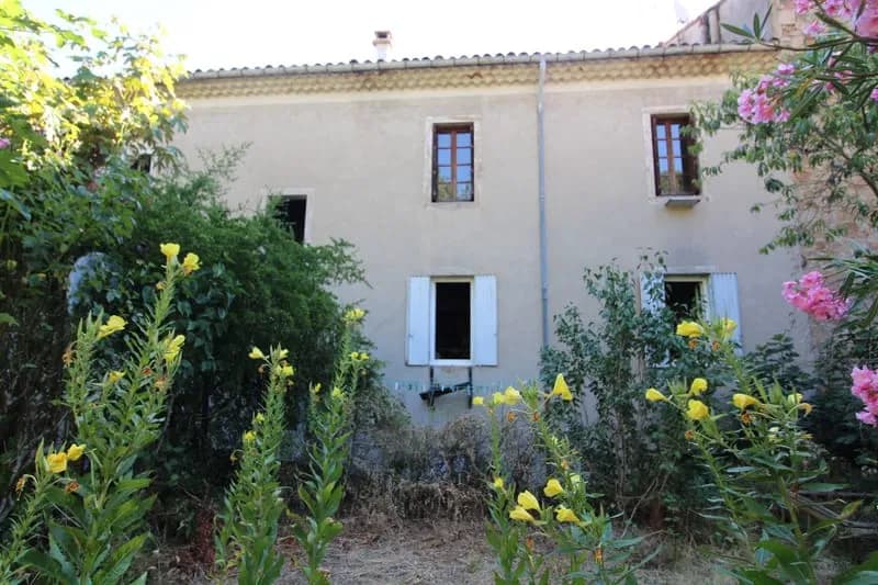IMMEUBLE d'un total de 525 m2. - Photo 1