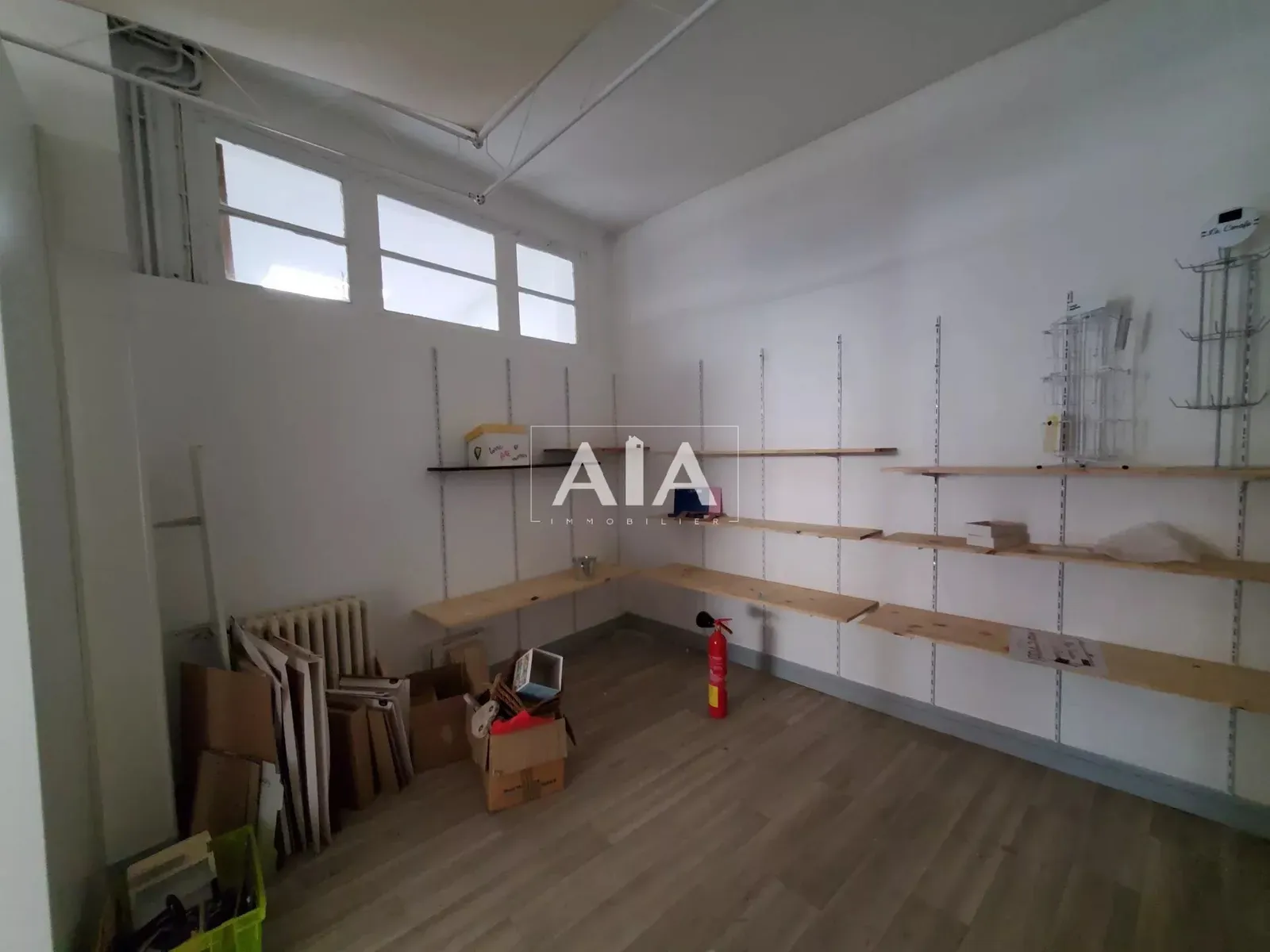 Local commercial et appartement - Photo 1