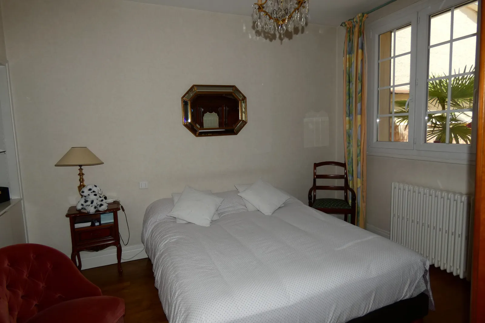 MONTLUCON centre Immeuble comprenant un bel appartement en d - Photo 1