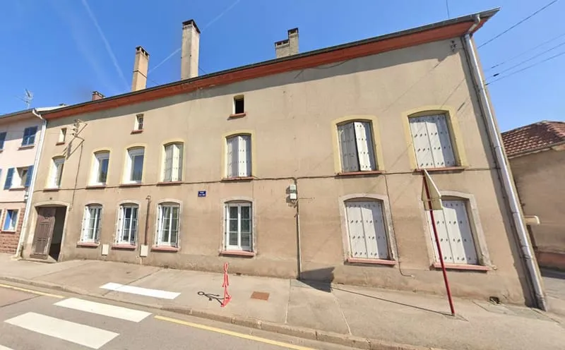 Immeuble 9 appartements et 1 garage à vendre Raon L'Etape - Photo 1
