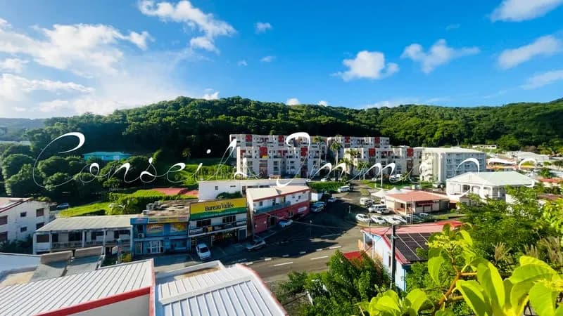 À Vendre Ensemble Immobilier à réinventer Bourg du Marin - Photo 1