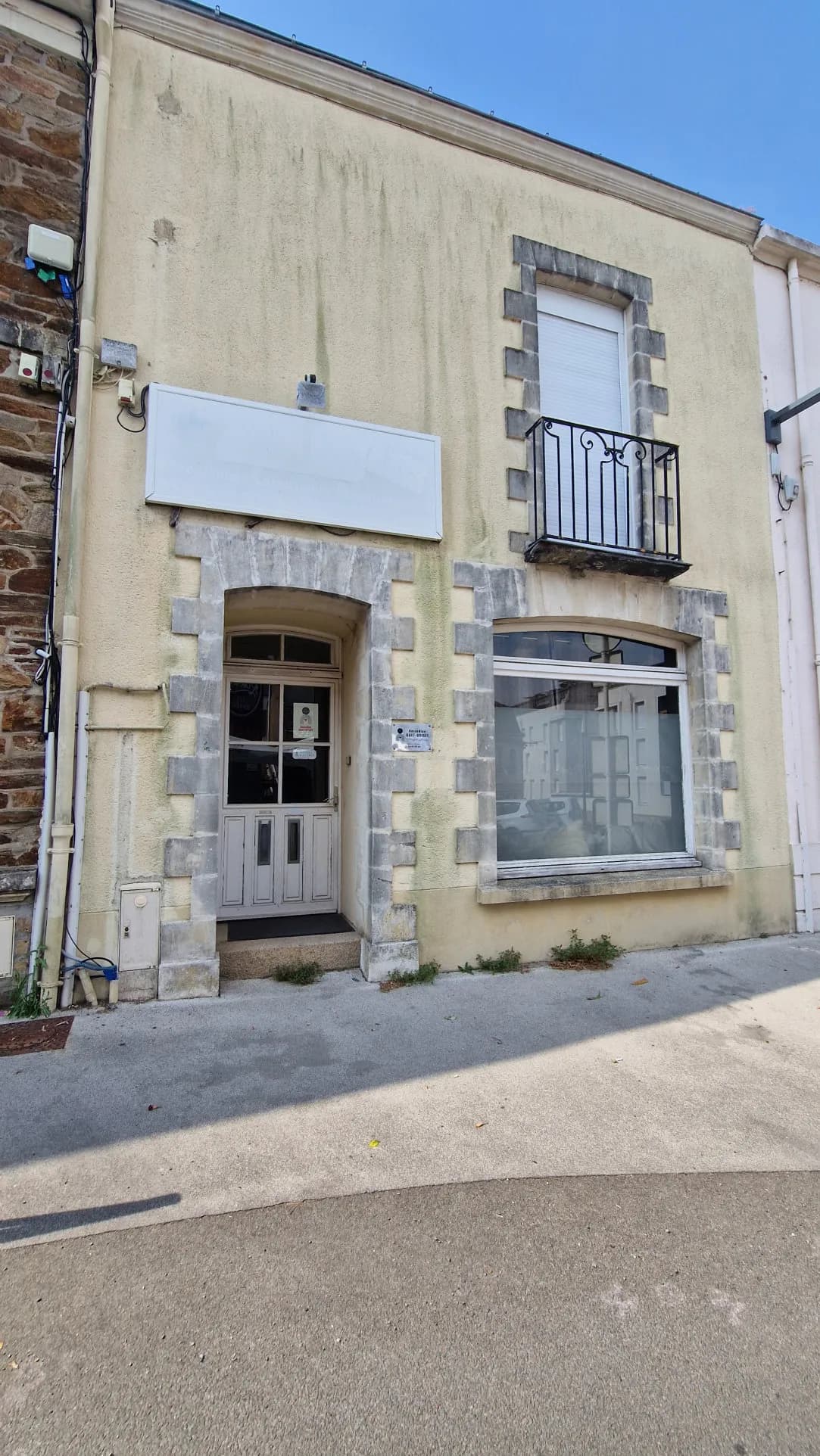 FAIRE OFFRE! Idéal INVESTISSEUR : ensemble immobilier (appar - Photo 1