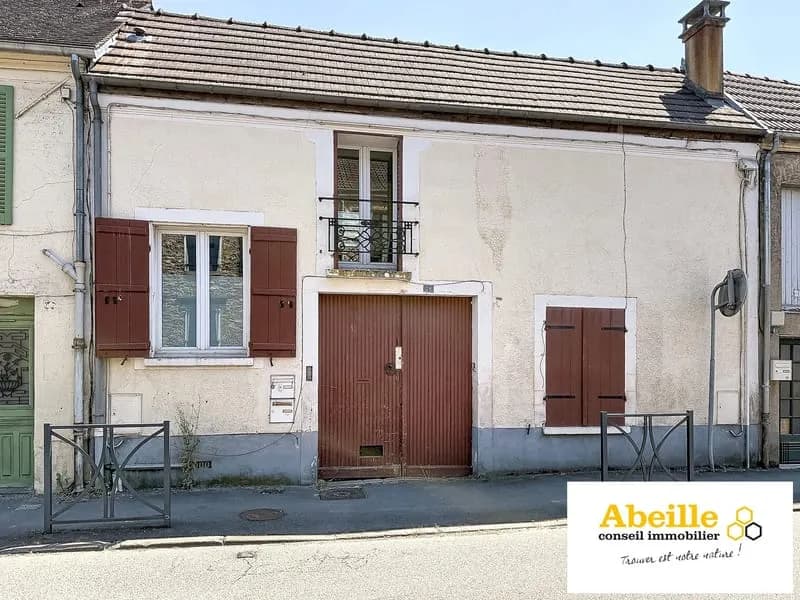 IMMEUBLE DE DEUX APPARTMENTS EN CENTRE VILLLE AVEC TERRAIN E - Photo 1