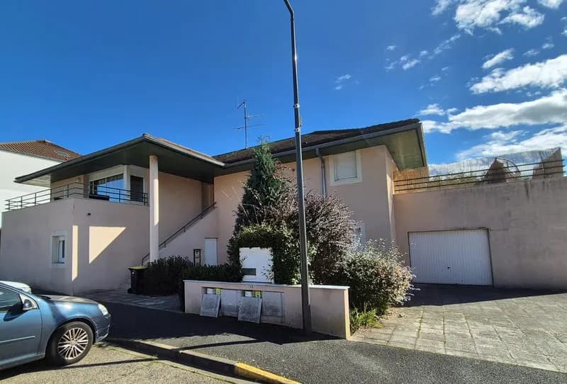 Immeuble de rapport récent - Photo 1