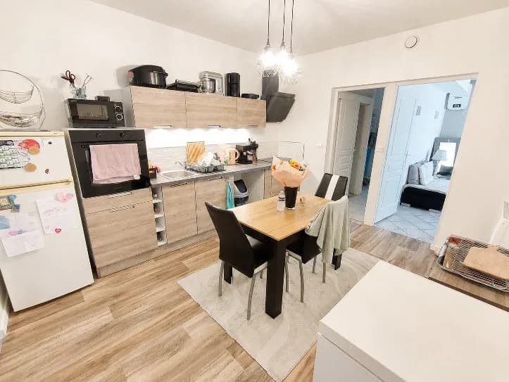 Immeuble de rapport composé de 2 appartements indépendants. - Photo 1