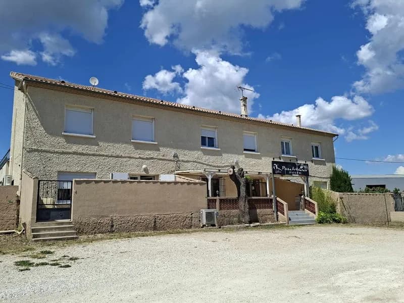 Immeuble en monopropriété BEZOUCE 6 logements + 1 commerce 1 - Photo 1
