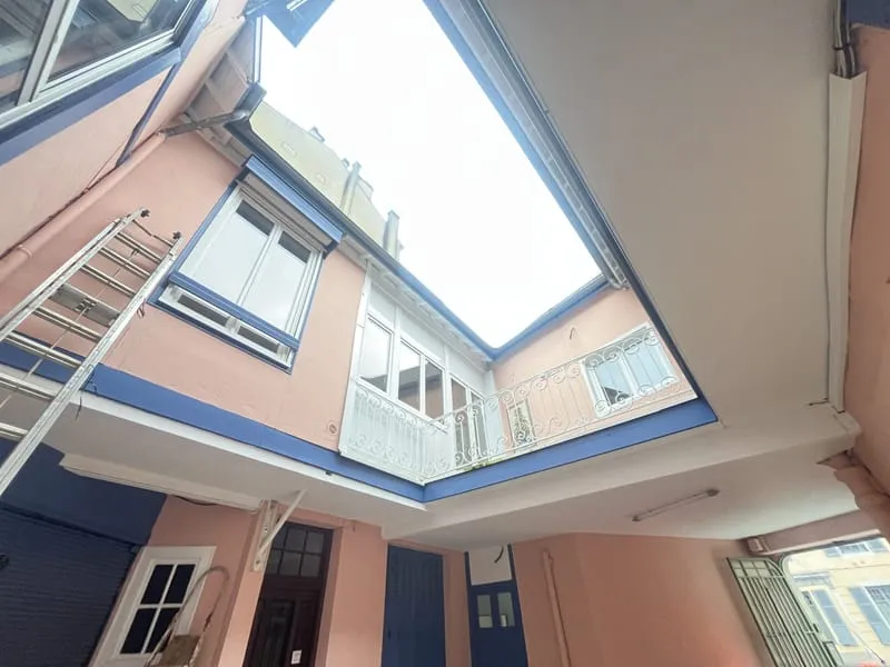 IMMEUBLE DE RAPPORT MIXTE - HABITATION & COMMERCES - FORT PO - Photo 1