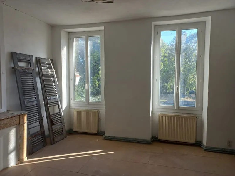 Immeuble - Photo 1