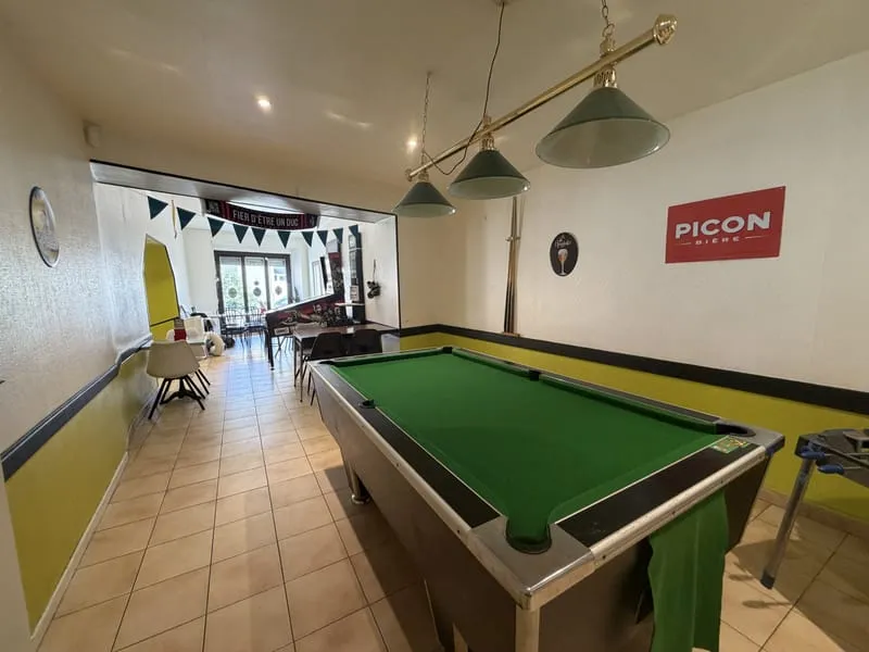 Immeuble de rapport avec locataire en place La Pouëze - Photo 1