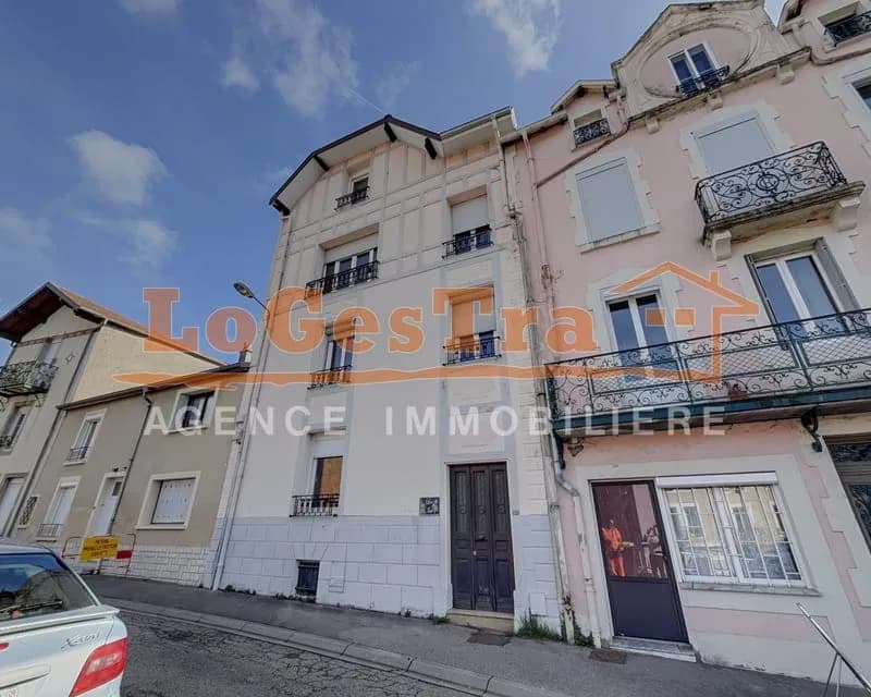 IMMEUBLE 4 APRT CONTREXEVILLE - Photo 1