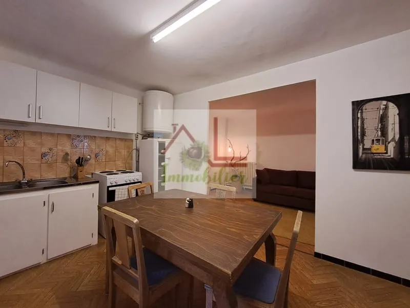Immeuble avec plusieurs logements - Photo 1
