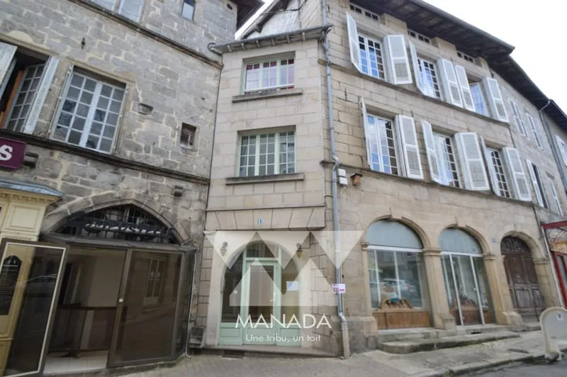 SAINT LEONARD DE NOBLAT - Immeuble de rapport - 3 logements - Photo 1