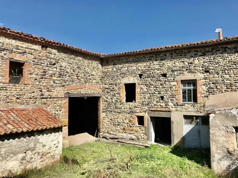 Ensemble immobilier 300m2 à réhabiliter sur terrain - Photo 1