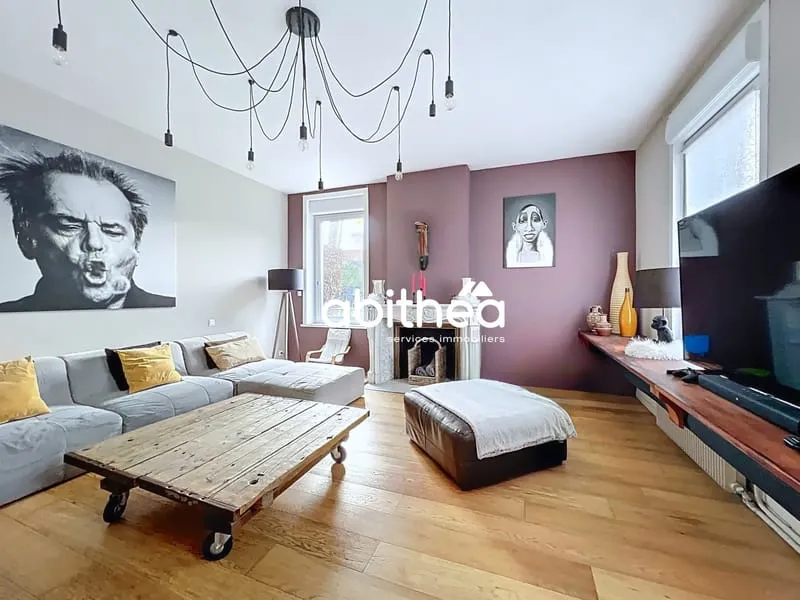 Ensemble immobilier - Photo 1
