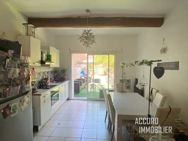 Puisserguier !! Immeuble de rapport de 160m2 de 3 apparteme - Photo 1