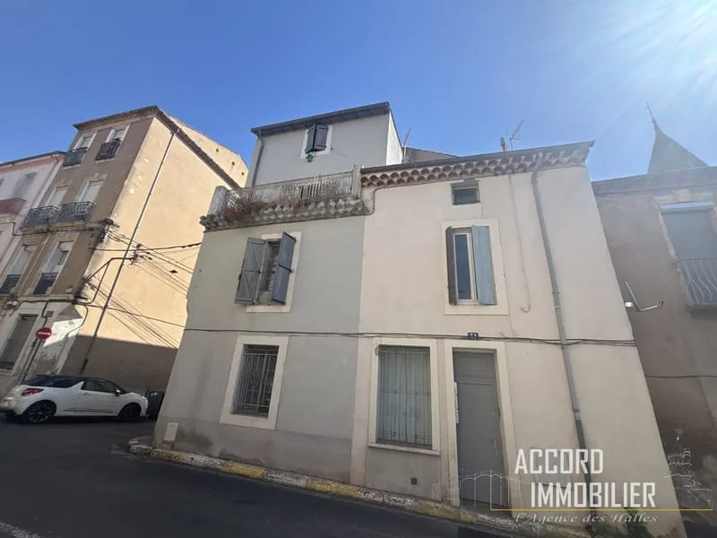 Investissement !! Immeuble de rapport de 3 studios - Photo 1