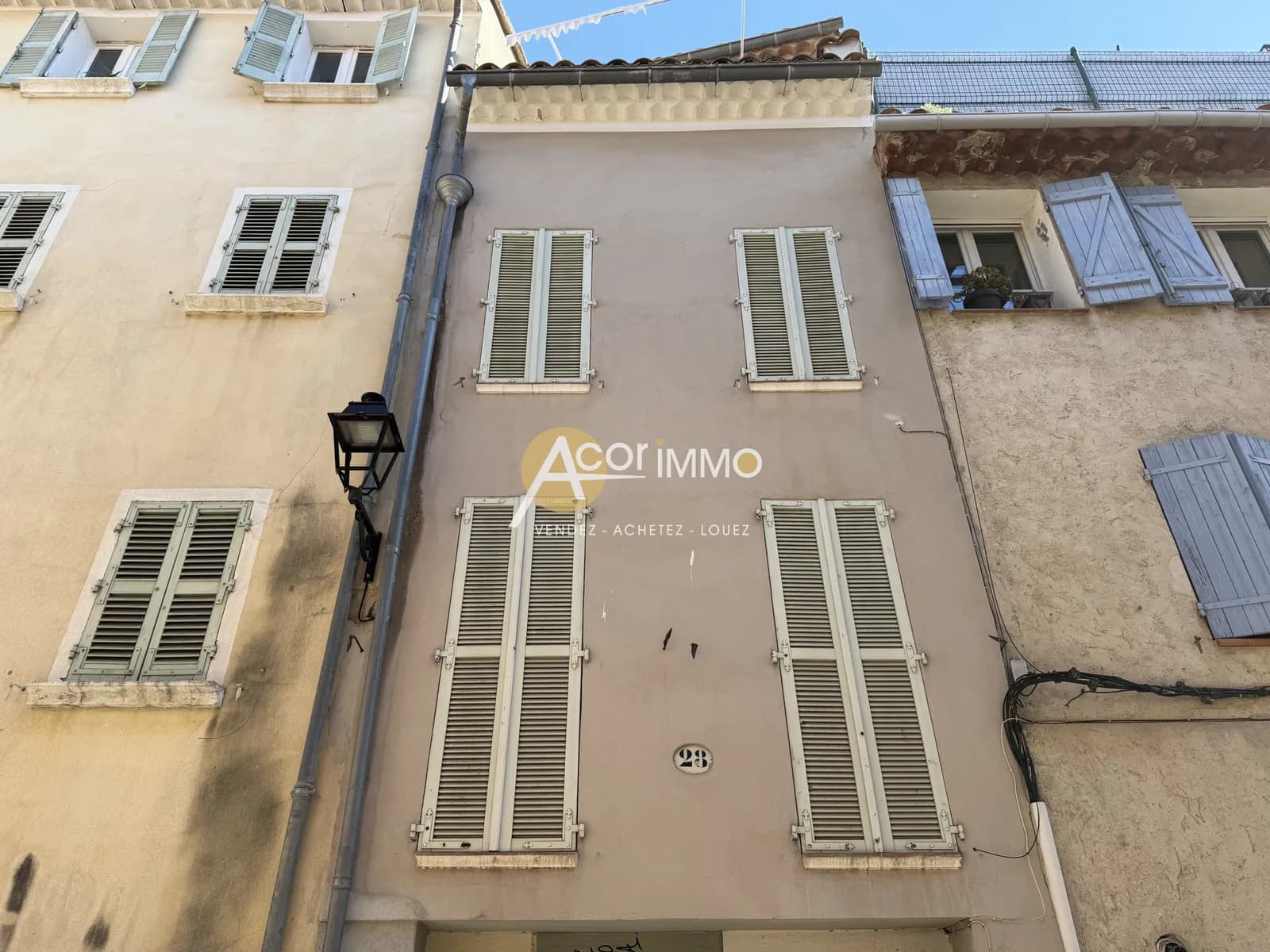 Immeuble de rapport avec 3 appartements - Photo 1