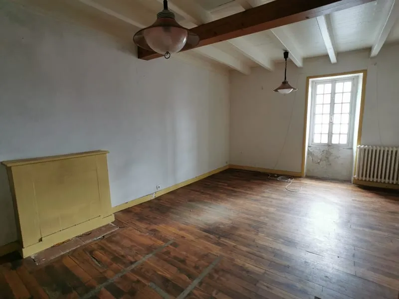 Immeuble à rénover à fort potentiel au Coeur de St Pierre Qu - Photo 1