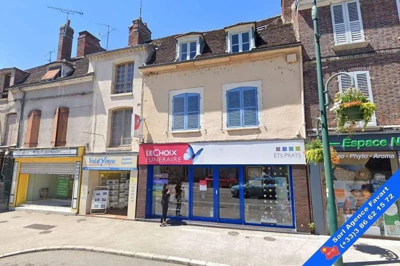 Joigny immeuble commercial très bien placé. - Photo 1