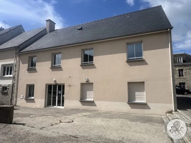 À VENDRE IMMEUBLE DE BUREAUX EN CENTRE-VILLE - Photo 1