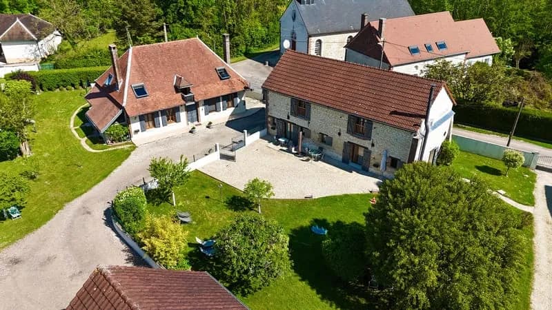 AUBE - ENSEMBLE IMMOBILIER DE 2 MAISONS - Photo 1
