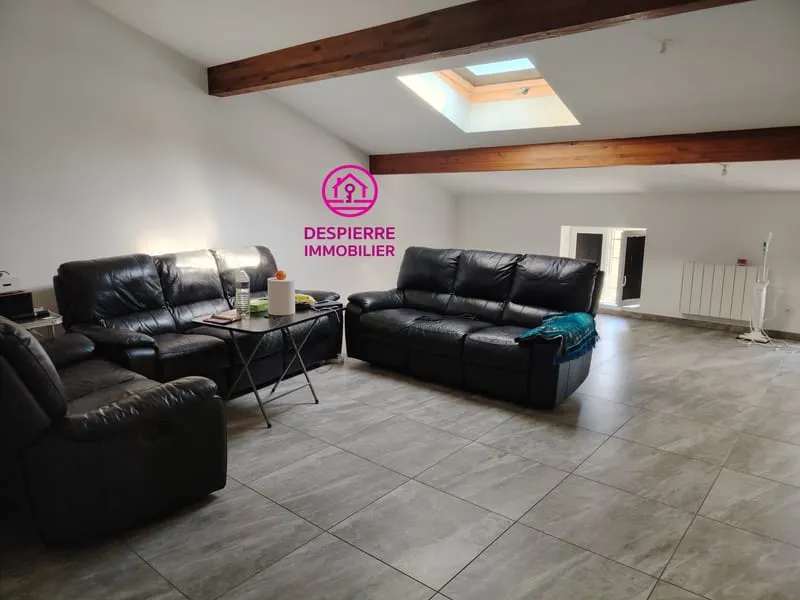 EXCLUSIVITE !!! LE PEAGE DE ROUSSILLON, Immeuble avec local - Photo 1