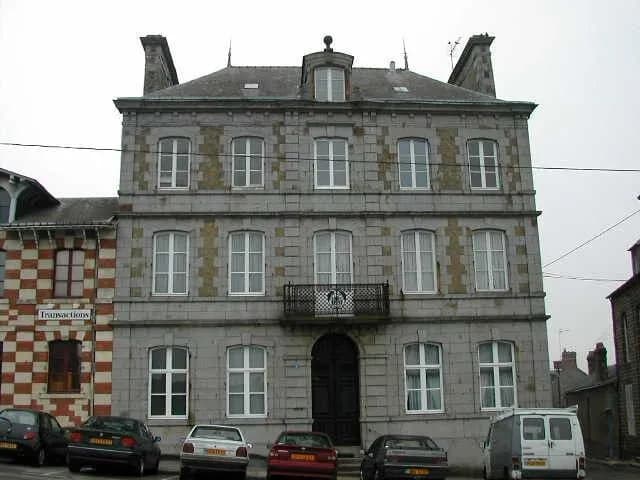 LA FERTE MACE - Photo 1