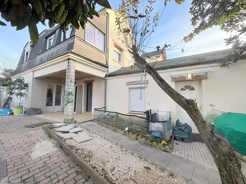 Immeuble à vendre - Photo 1