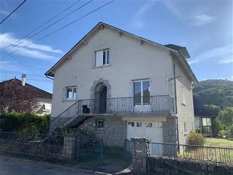 Ensemble immobilier à Argentat-sur-Dordogne, deux appartemen - Photo 1