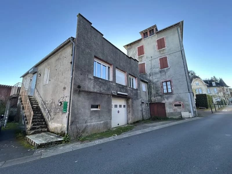 Immeuble à Seilhac en Corrèze - Photo 1