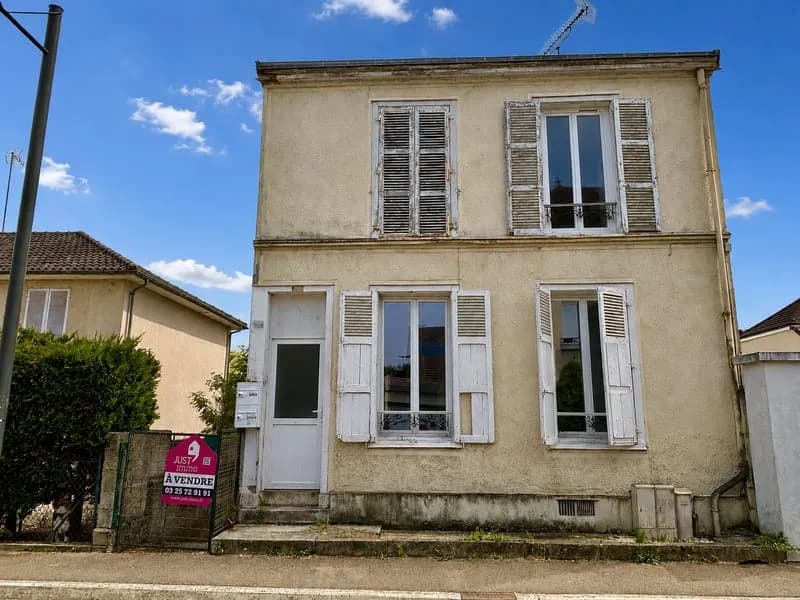 Immeuble 2xT2 à Sainte-Savine Idéal Investisseur - Photo 1
