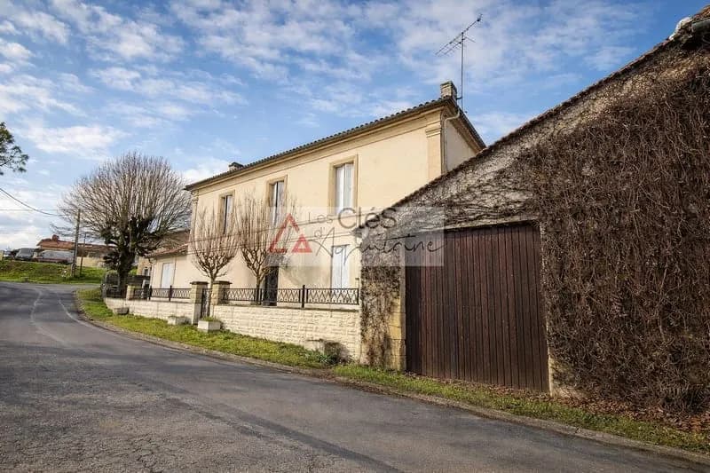 Ensemble immobilier - deux maisons - Escoussans - Photo 1