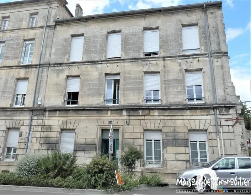 A VENDRE A JARNAC - CENTRE-VILLE - IMMEUBLE DE RAPPORT COMP - Photo 1