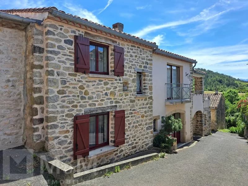 Magnifique ensemble immobilier en pierre - Photo 1