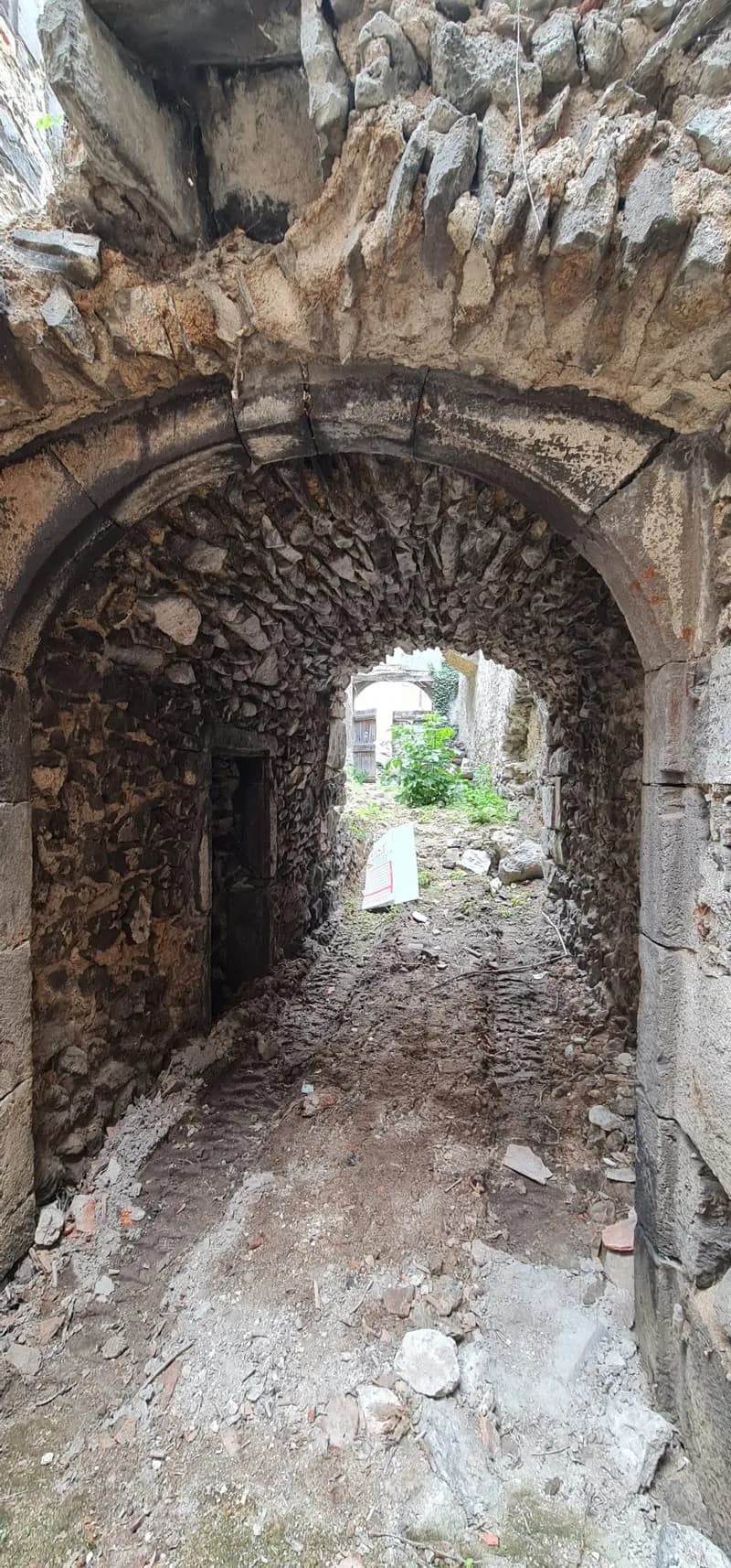 Dans le coeur historique de Riom Bâtiment à reconstruire - Photo 1