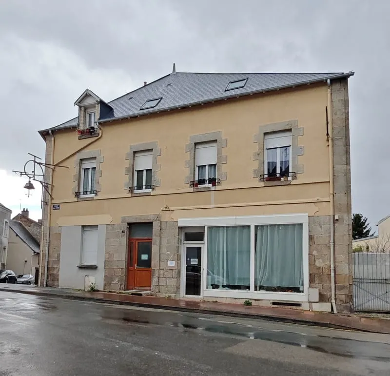 IMMEUBLE A USAGE LOCATIF - Photo 1
