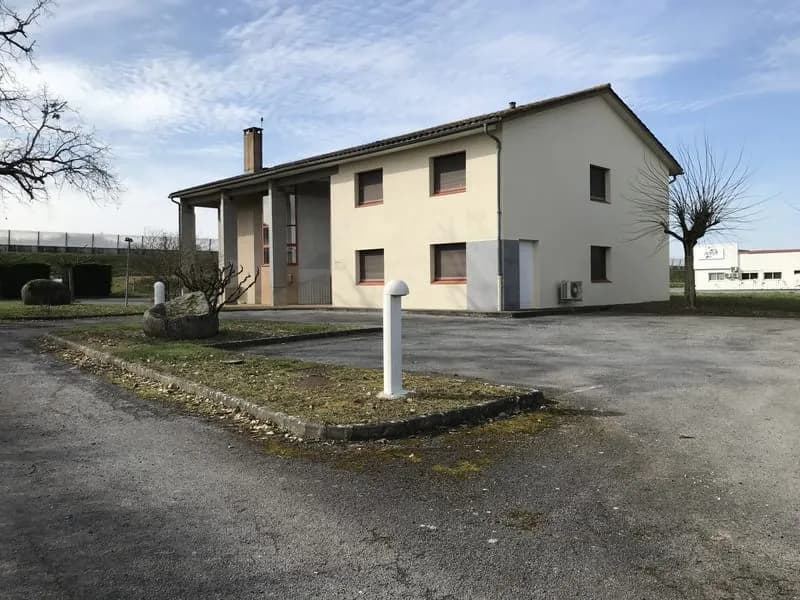 Immeuble de bureaux 375 m2 proche d'Albi - Photo 1