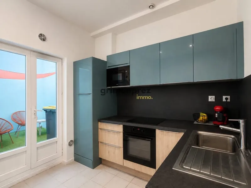 IMMEUBLE EN COLOCATION - 4 CHAMBRES AVEC SALLE D'EAU PRIVATI - Photo 1