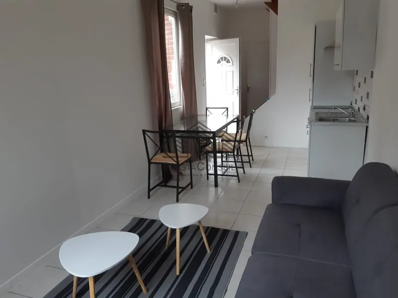 Immeuble de rapport - Neuf logements - Photo 1
