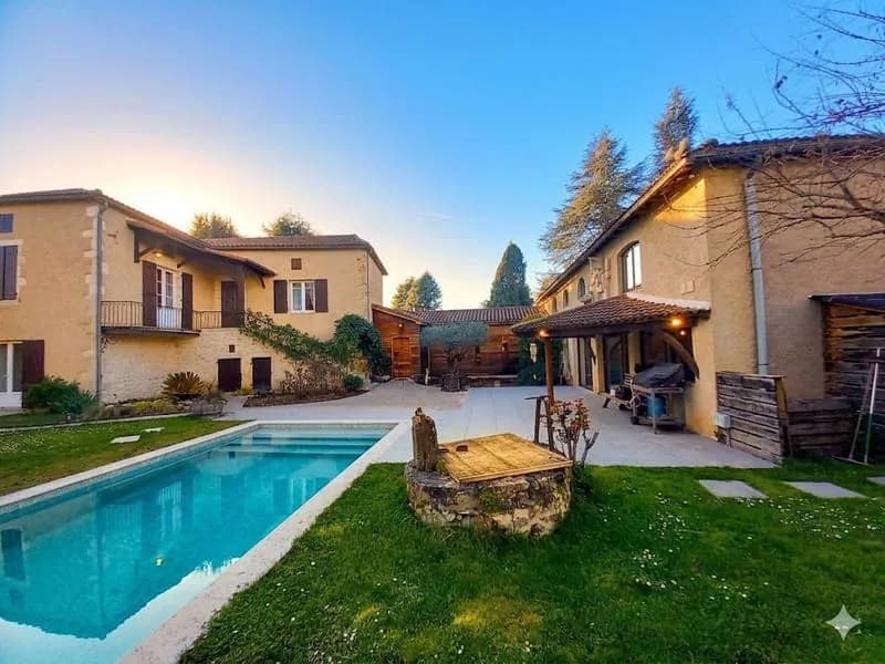 ENSEMBLE IMMOBILIER D'EXCEPTION - Photo 1