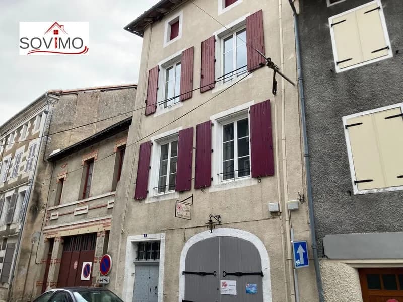 IMMEUBLE A INVESTISSEMENT LOCATIF : 2 APPTS + 1 LOCAL COMMER - Photo 1