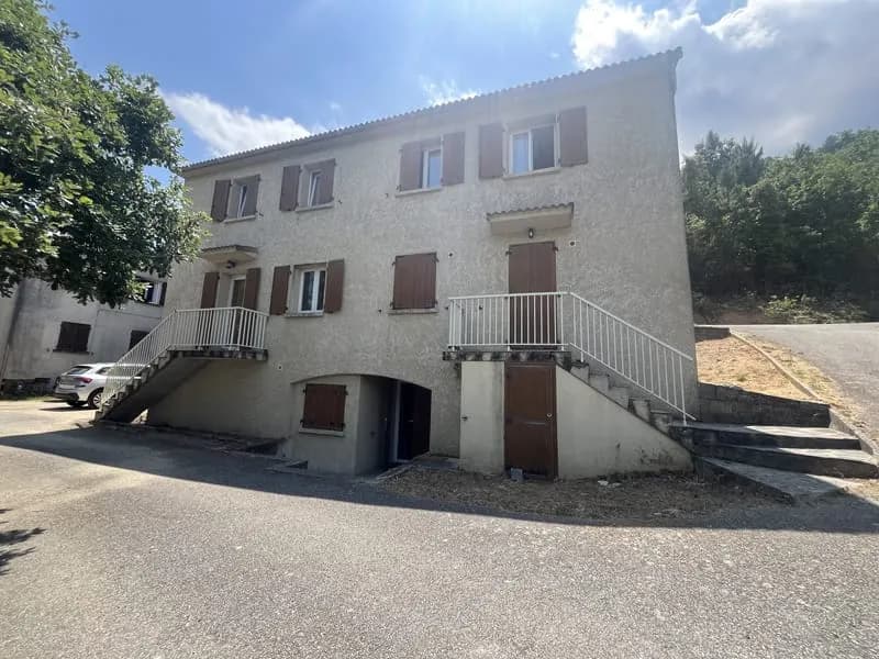 Vente immeuble à Saint Pierre de Venaco (Corte) - Photo 1