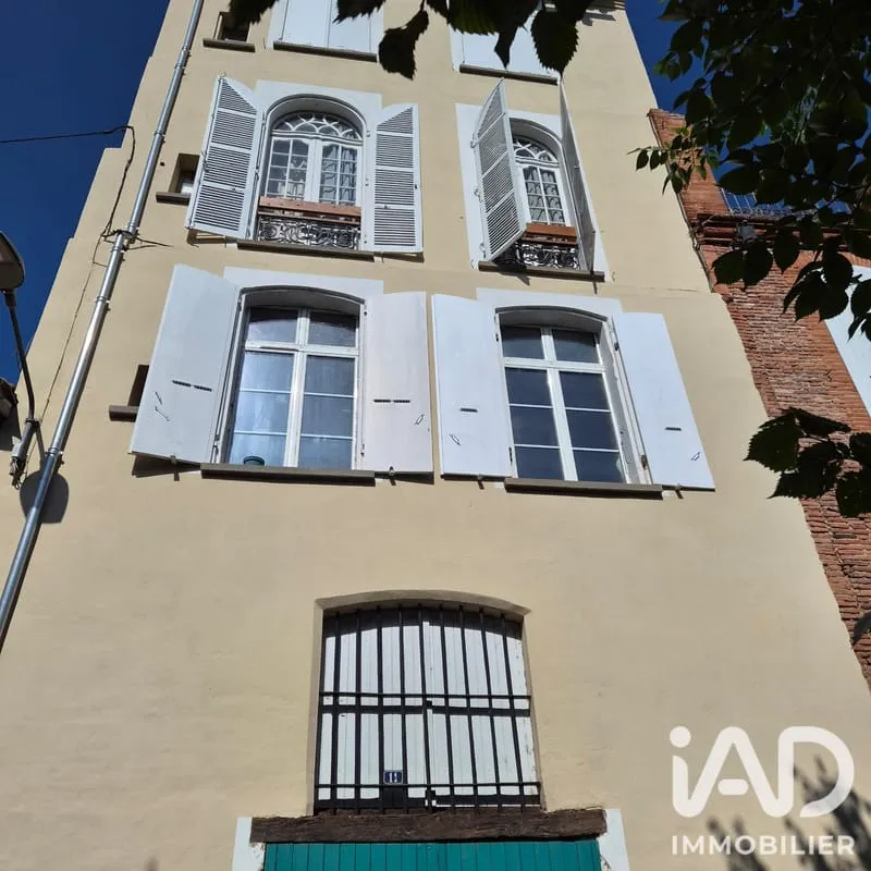 Bâtiment 702 m² - Photo 1